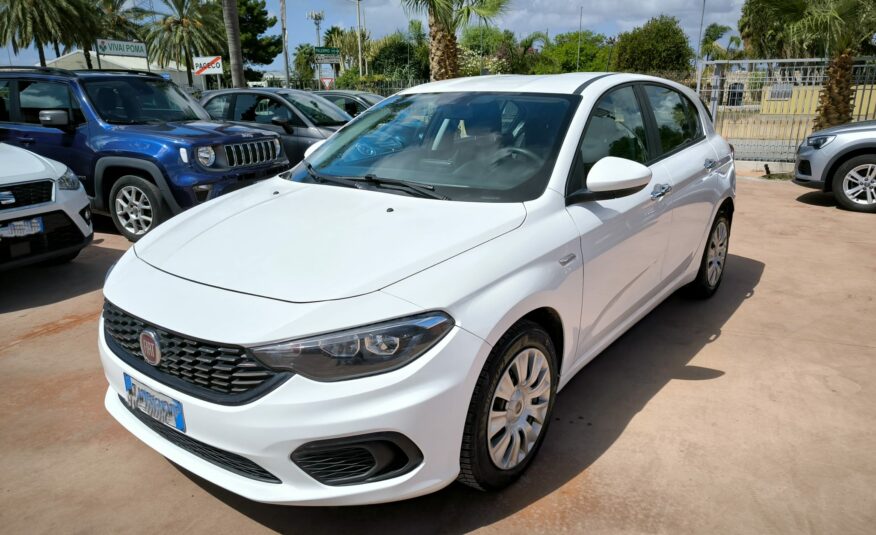 Fiat Tipo 1.3 Mjt S&S 5 porte Easy