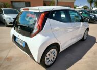 Toyota Aygo 1.0 VVT-i 72 CV 5 porte x-clusiv Connec