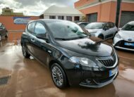 Lancia Ypsilon 1.0 FireFly 5 porte S&S Hybrid Gold Plus